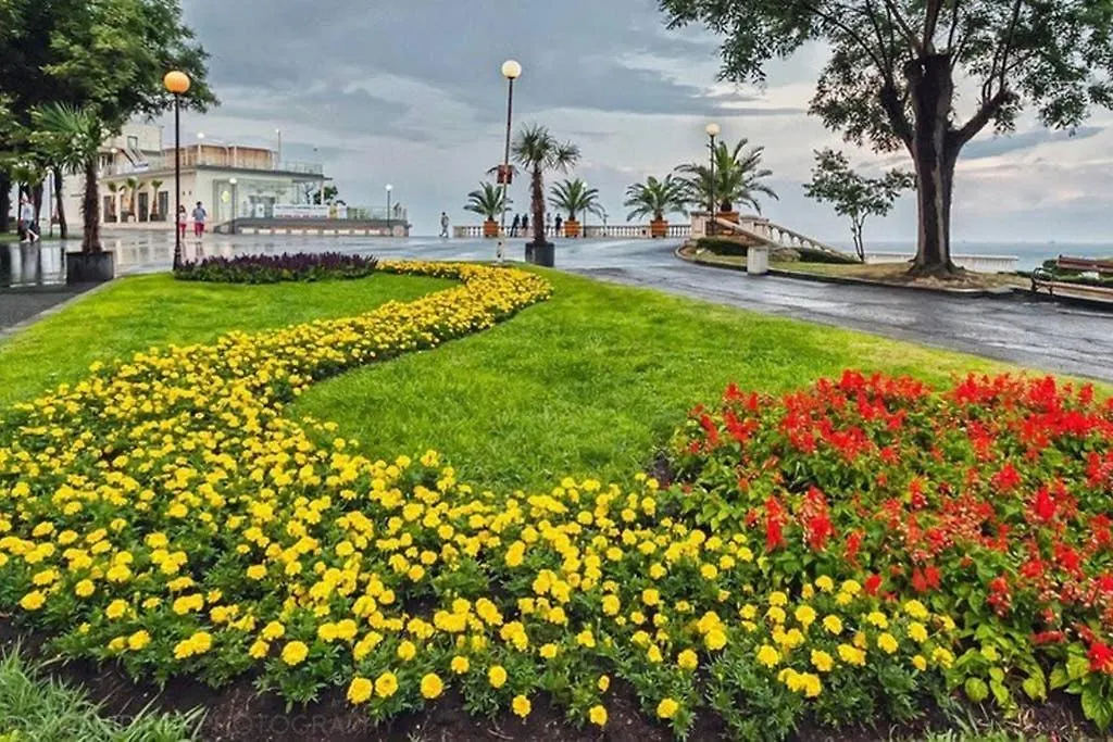 Διαμέρισμα Comfy Home In The Heart Of Μπουργκάς